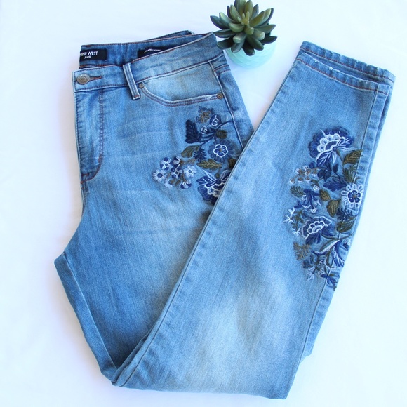 Nine West Denim - Nine West Embroidered Floral Skinny Jeans